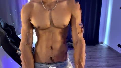 Liam Vokov online show from March 2025 02:32:01 PM