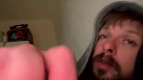 skuzzy25 online show from October 2025 07:09:02 AM