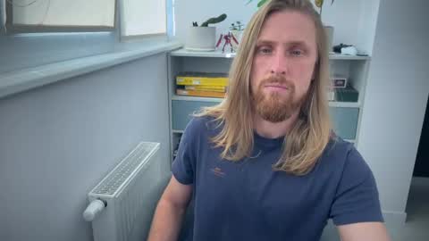 sky_guy25 online show from September 2025 08:50:02 AM