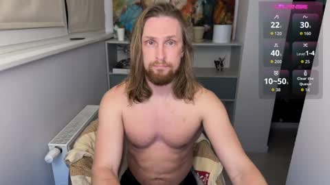 sky_guy25 online show from April 2026 08:40:01 PM