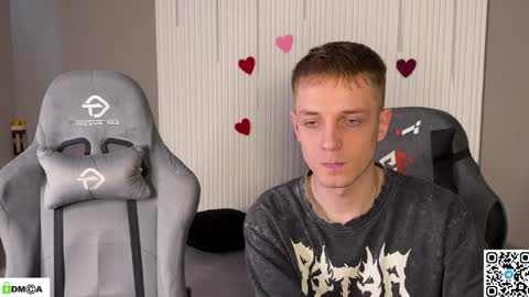 sky_hunter online show from April 2026 11:55:01 AM