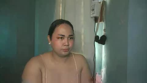 Snapshot of sky_uxxx chatting on June 2026 08:37:01 AM sky_uxxx online show from June 2026 08:37:01 AM