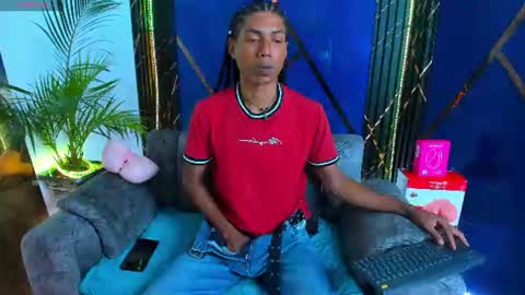 Snapshot of sky_walkerss chatting on June 2026 05:57:02 PM sky_walkerss online show from June 2026 05:57:02 PM
