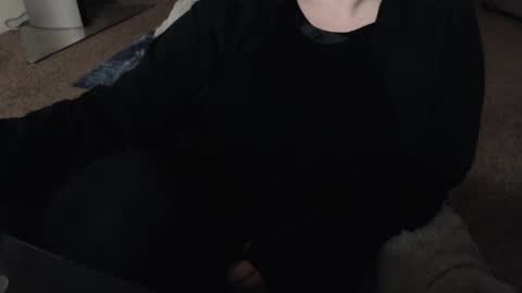 SKYLE   online show from December 2024 06:35:01 AM