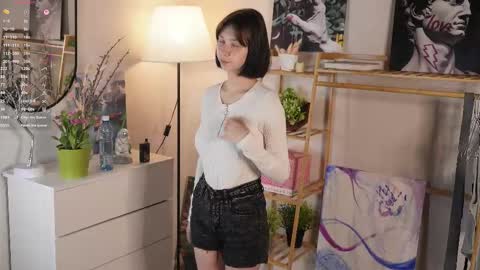 Melissa online show from September 2025 06:48:02 AM