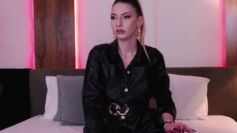 SkylarSpark online show from October 2025 08:52:01 PM