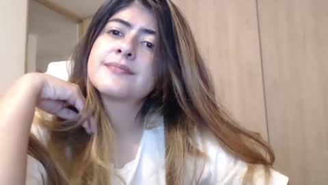 Skyler online show from January 2025 03:01:01 AM