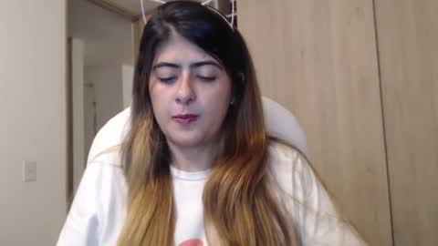 Skyler online show from January 2025 02:06:02 AM