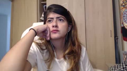 Skyler online show from February 2025 05:31:01 AM