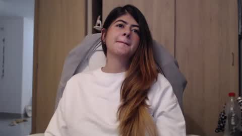 Skyler online show from February 2025 01:54:02 AM