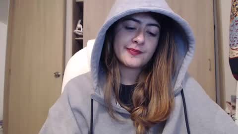 Skyler online show from March 2025 03:45:01 AM