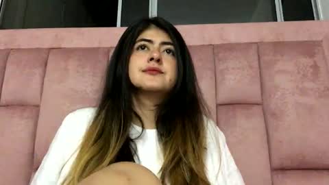 Skyler online show from November 2025 02:33:01 AM