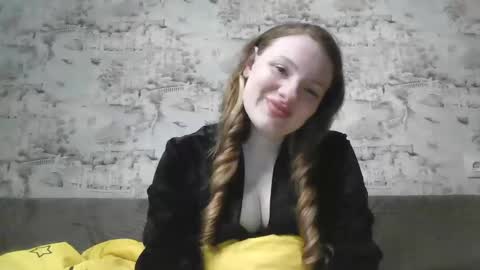 Skyler online show from February 2025 06:10:02 PM