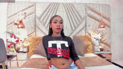 skylerbloom online show from December 2025 02:50:02 AM