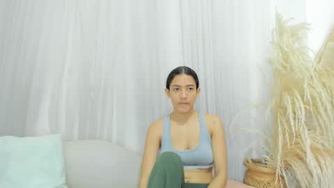 Skyler online show from November 2025 08:06:01 AM