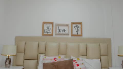 Skyler online show from February 2026 07:51:02 PM