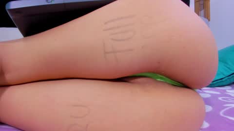 Skynny online show from February 2025 12:27:02 AM