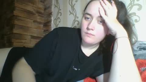 skyressie333 online show from November 2025 03:12:02 PM