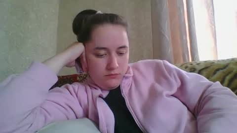 skyressie333 online show from April 2026 06:27:01 AM