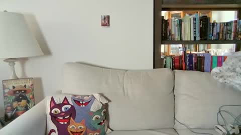 Sky Winters online show from March 2026 03:19:02 PM