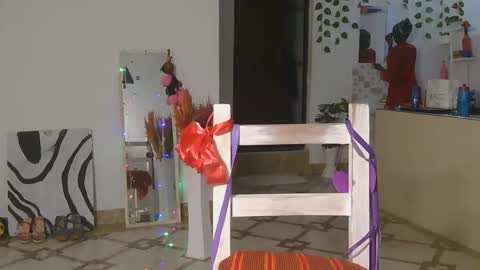 Snapshot of skyy_brown chatting on November 2025 11:37:01 PM Bella online show from November 2025 11:37:01 PM