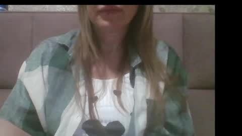 Sladkiegubki online show from September 2025 11:21:01 PM