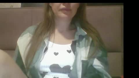 Sladkiegubki online show from October 2025 09:59:01 PM