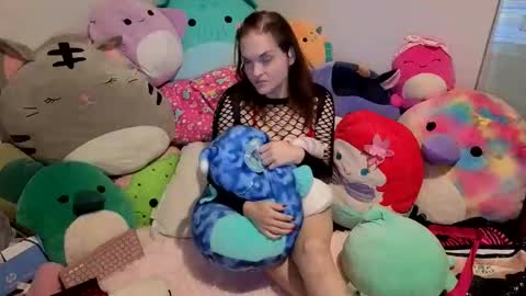 Snapshot of slayterkitty chatting on November 2025 10:08:02 AM slayterkitty online show from November 2025 10:08:02 AM