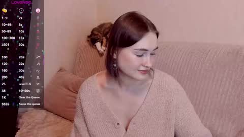 Alice online show from December 2025 04:47:02 PM