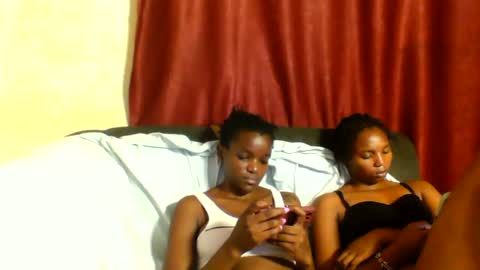 Snapshot of sleek_ass chatting on March 2025 03:16:01 AM sleek_ass online show from March 2025 03:16:01 AM