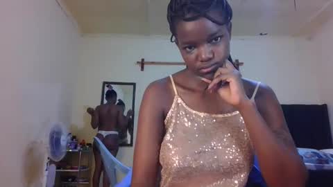 Snapshot of sleek_ass chatting on November 2025 08:02:02 AM sleek_ass online show from November 2025 08:02:02 AM