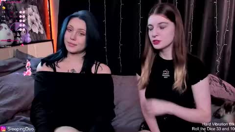 Hi We are Iva and Angela Nice to meet u 3 online show from December 2025 01:28:02 PM