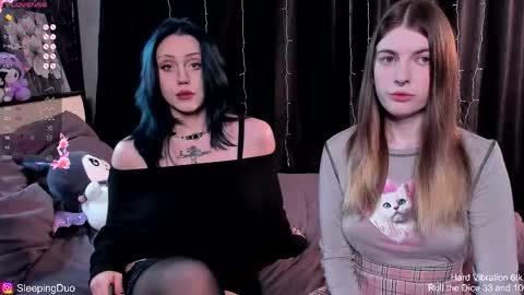 Hi We are Iva and Angela Nice to meet u 3 online show from December 2025 12:03:02 PM