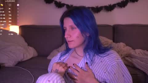 Sonya online show from October 2025 09:02:01 PM