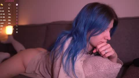 Sonya online show from December 2025 08:59:02 PM