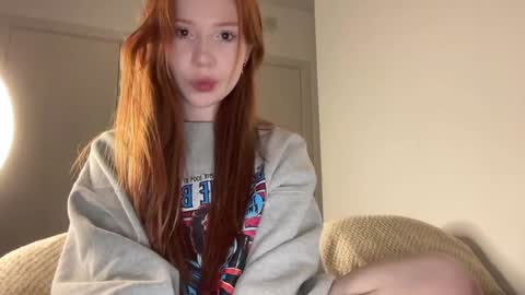 Snapshot of sleepycode002 chatting on February 2026 11:56:01 PM JoO online show from February 2026 11:56:01 PM