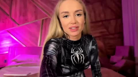 Slemgem Amy  friends online show from December 2024 09:20:02 PM