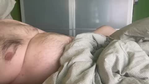 Snapshot of slice5 chatting on March 2026 01:47:01 PM slice5 online show from March 2026 01:47:01 PM