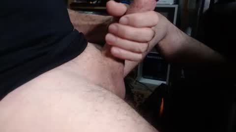 sliderguy699 online show from November 2025 10:25:01 AM