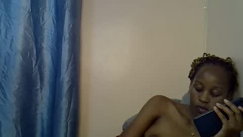 Alicia online show from November 2025 08:07:02 PM