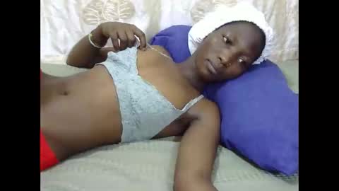 slim_kiteey online show from October 2025 05:38:02 AM