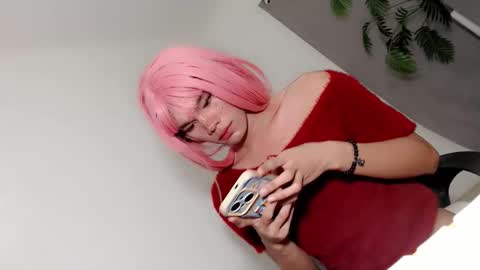 Snapshot of slim_nathalia chatting on April 2026 04:43:02 AM slim_nathalia online show from April 2026 04:43:02 AM