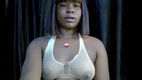 Tems online show from November 2025 06:41:02 AM