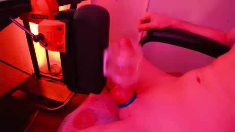 Snapshot of slimguerrilla chatting on January 2026 08:34:01 PM Slimguerrilla online show from January 2026 08:34:01 PM