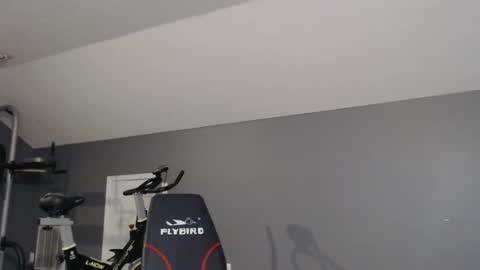 slimjp online show from January 2025 09:09:02 PM