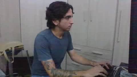 Snapshot of slimteaser089 chatting on November 2025 06:43:01 PM SlimTeaser089 online show from November 2025 06:43:01 PM