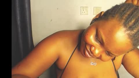 Jemila online show from November 2025 12:49:01 PM