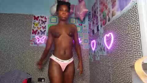 slimzyxdoll online show from October 2025 11:03:01 AM