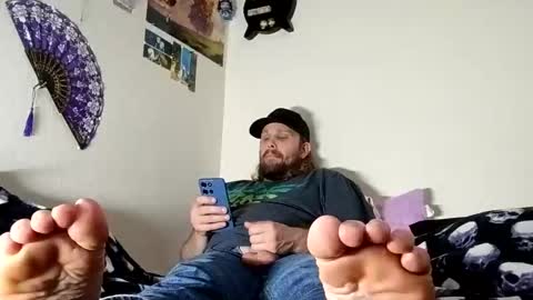 Snapshot of slobberycocklove chatting on May 2026 04:51:02 AM Mr King Feet 69 online show from May 2026 04:51:02 AM