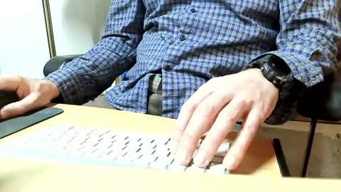 SlowGrow Uncut online show from December 2024 06:42:02 PM